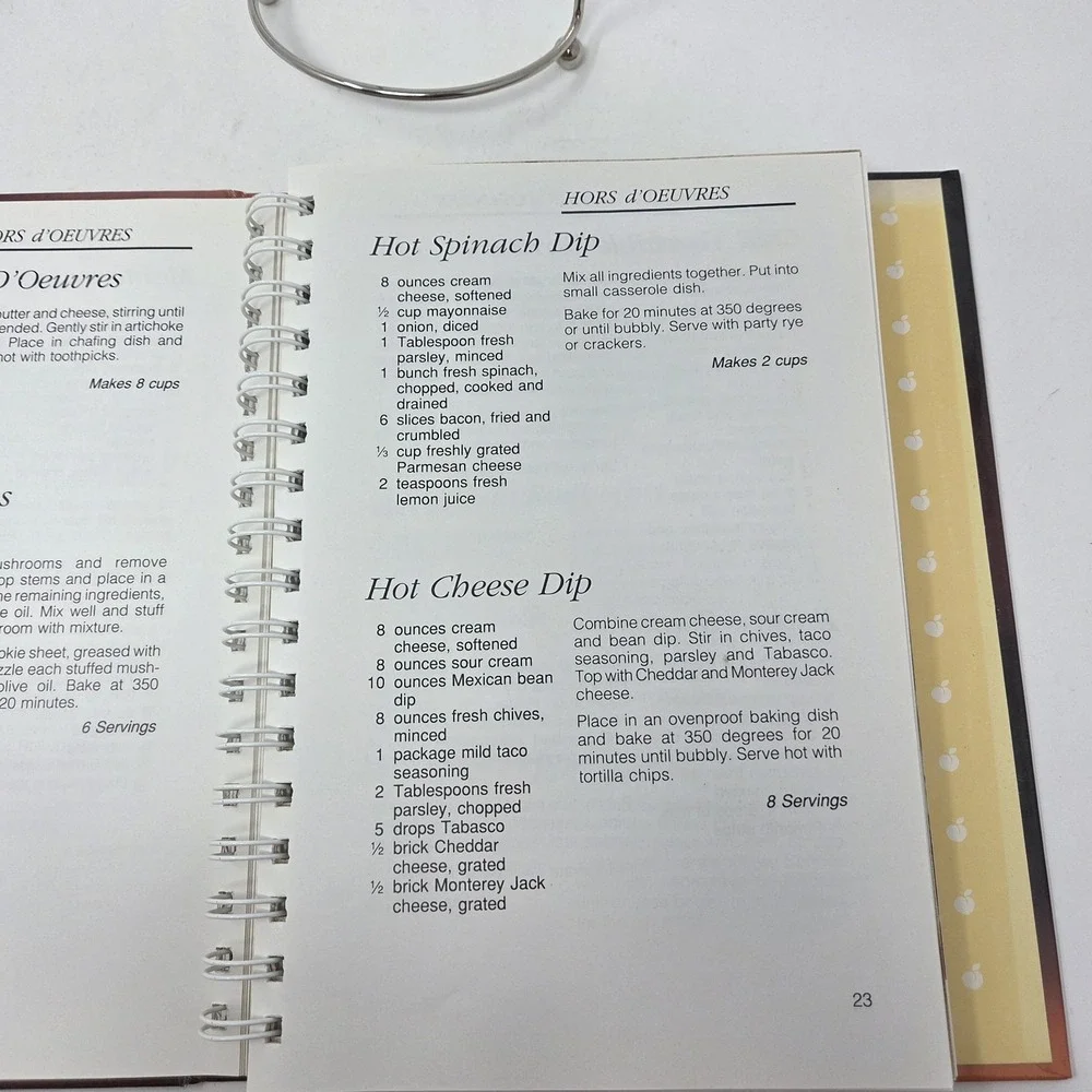 A Touch Of ATLANTA: Cookbook  Southern Hospitality By Marist School 1990